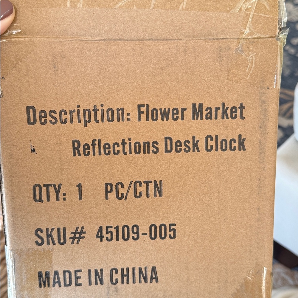 MacKenzie-Childs flower market reflection clock - new in box - Picture 4 of 5